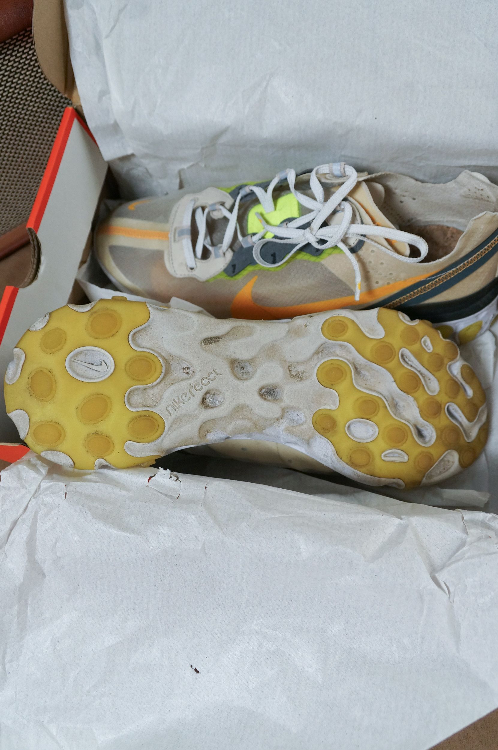 Nike NIKE REACT ELEMENT 87 OREWOOD Size US 11 / EU 44 - 4 Thumbnail