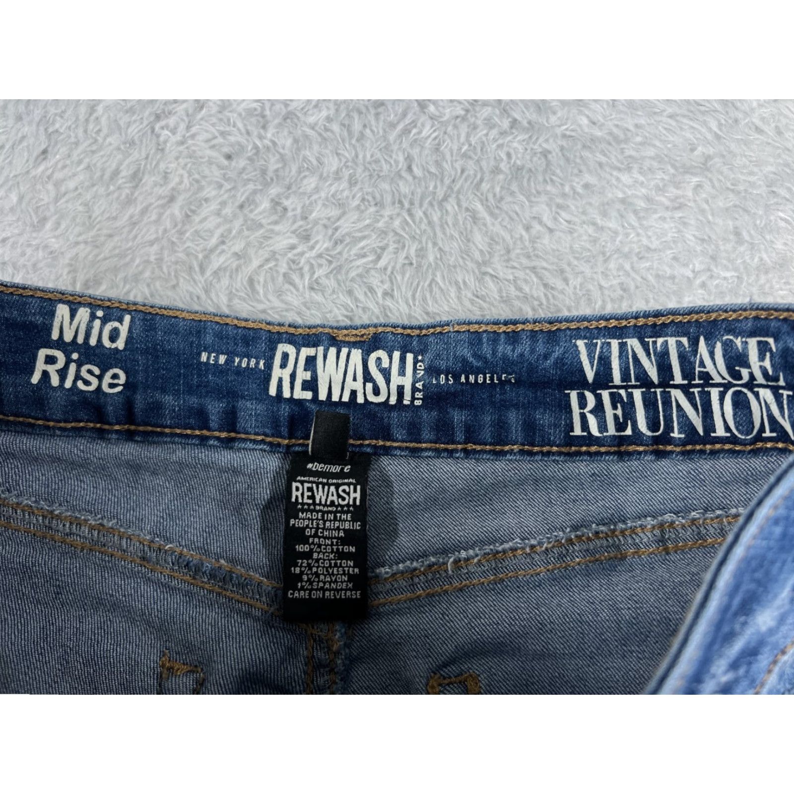 Vintage VINTAGE Rewash Jeans Women's Blue Denim 3 Wide-Leg Distressed 25x24 Low Rise 24 Inseam 5-Pocket Mens? Size 26" / US 2 / IT 38 - 6 Thumbnail