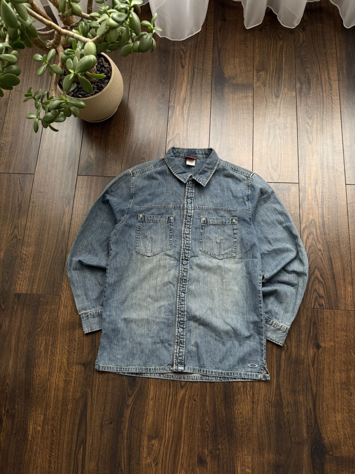 Oakley Oakley Archival Vintage Engineered Style Denim Long Sleeve Size US S / EU 44-46 / 1 - 2 Thumbnail