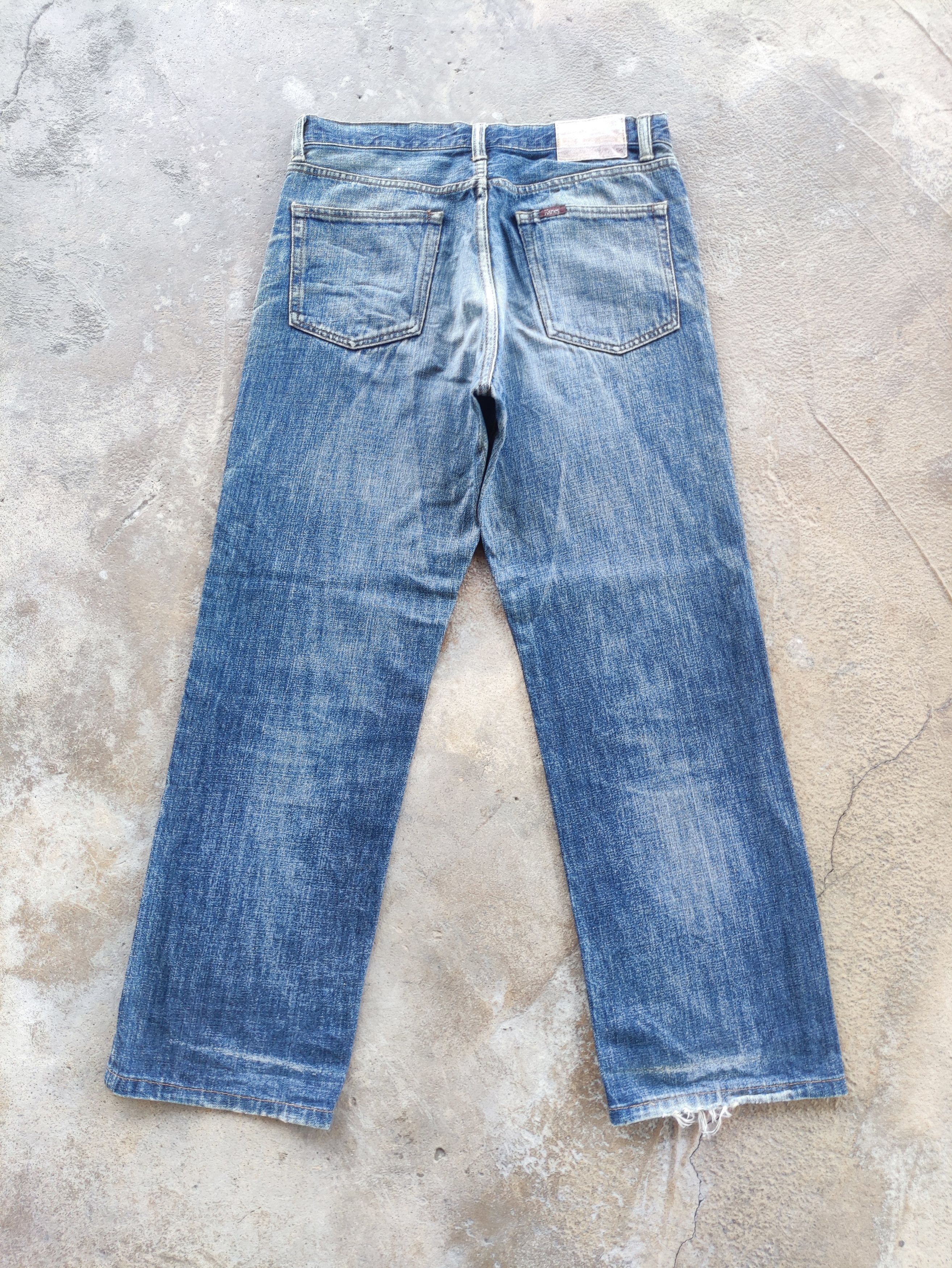 Hanes × Jean Vintage Hanes Jeans Distressed Faded Denim Pants W31 Size US 31 - 8 Thumbnail