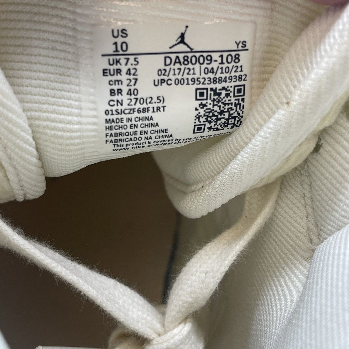 Nike Air Jordan 1 mid SE corduroy Size US 10 / IT 40 - 8 Thumbnail
