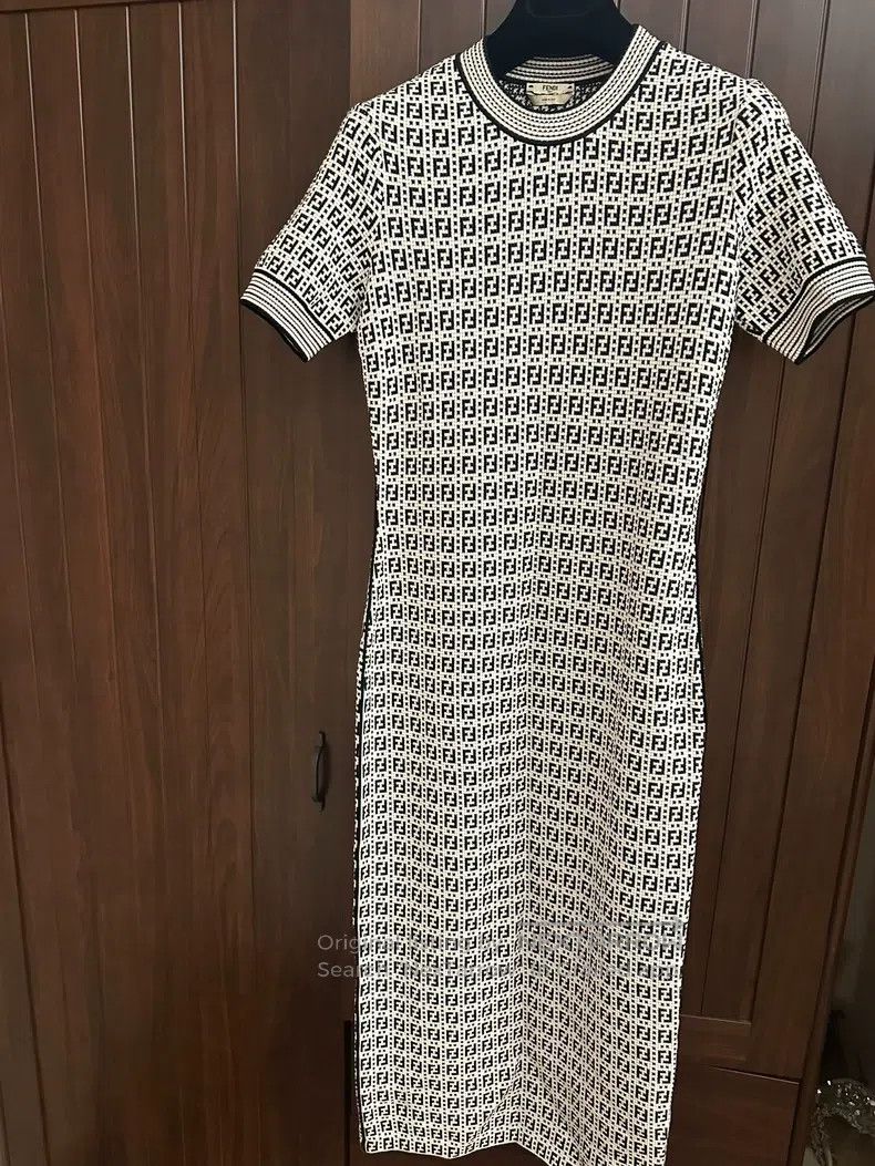 Fendi Fendi Dress, black and white Size M / US 6-8 / IT 42-44 - 1 Thumbnail