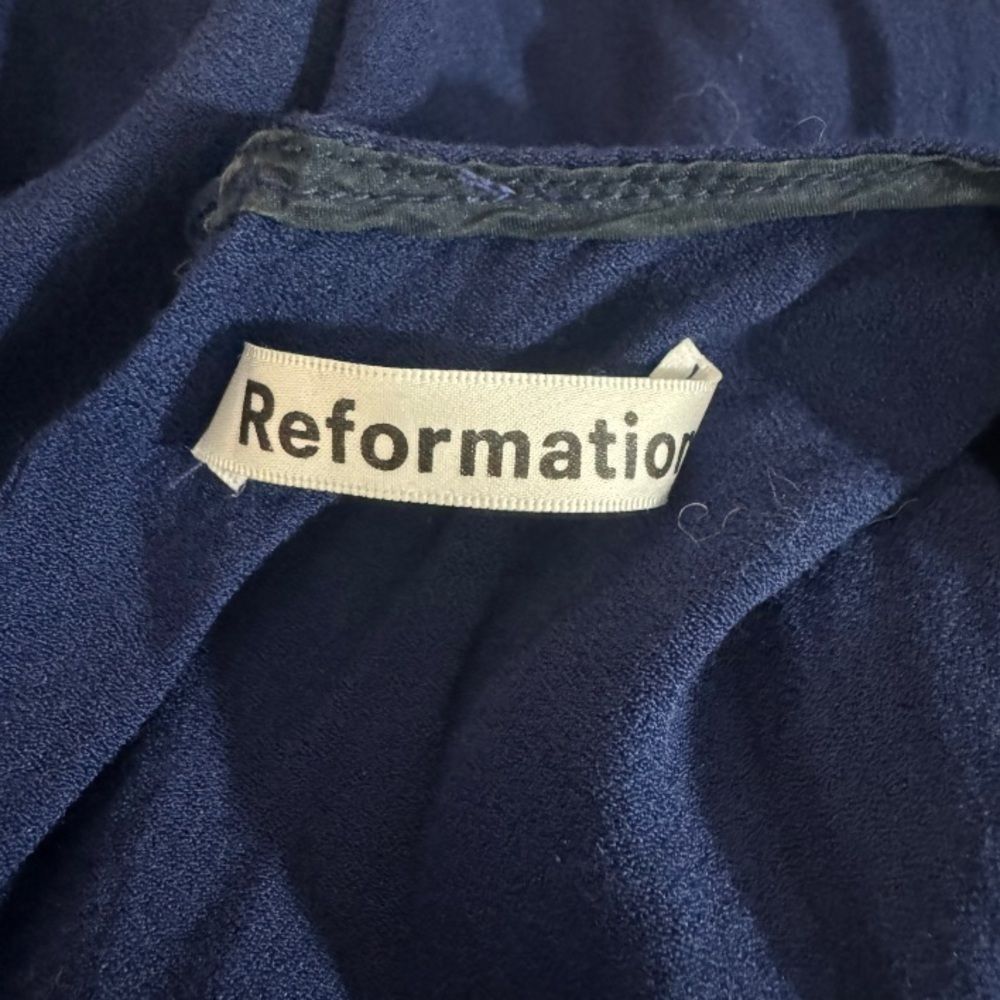 Reformation Reformation SZ 6 blue short sleeve dress Size M / US 6-8 / IT 42-44 - 4 Thumbnail