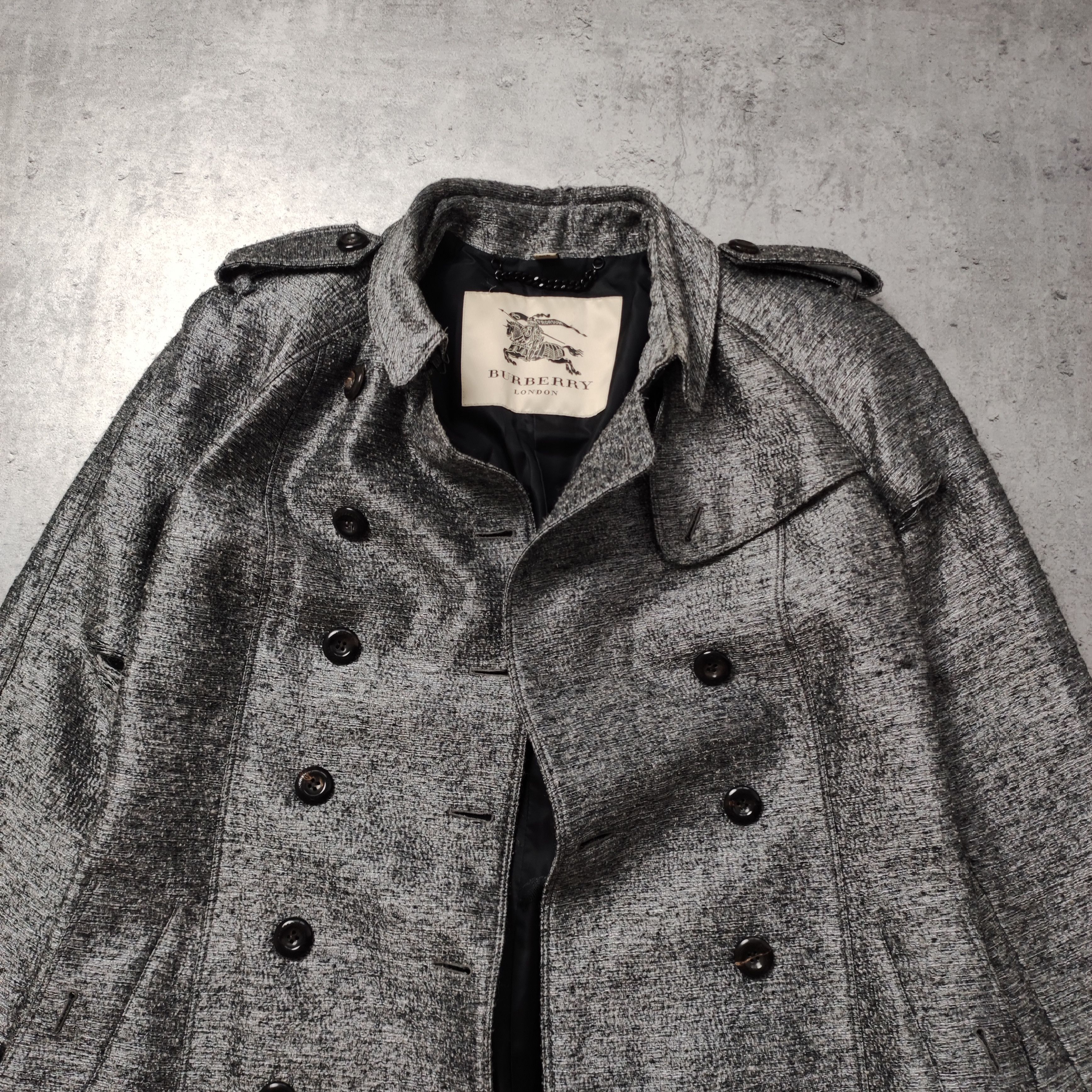 Burberry × Burberry Prorsum RARE Burberry London Main Line Gray Long Distressed Coat Size L / US 10 / IT 46 - 4 Thumbnail