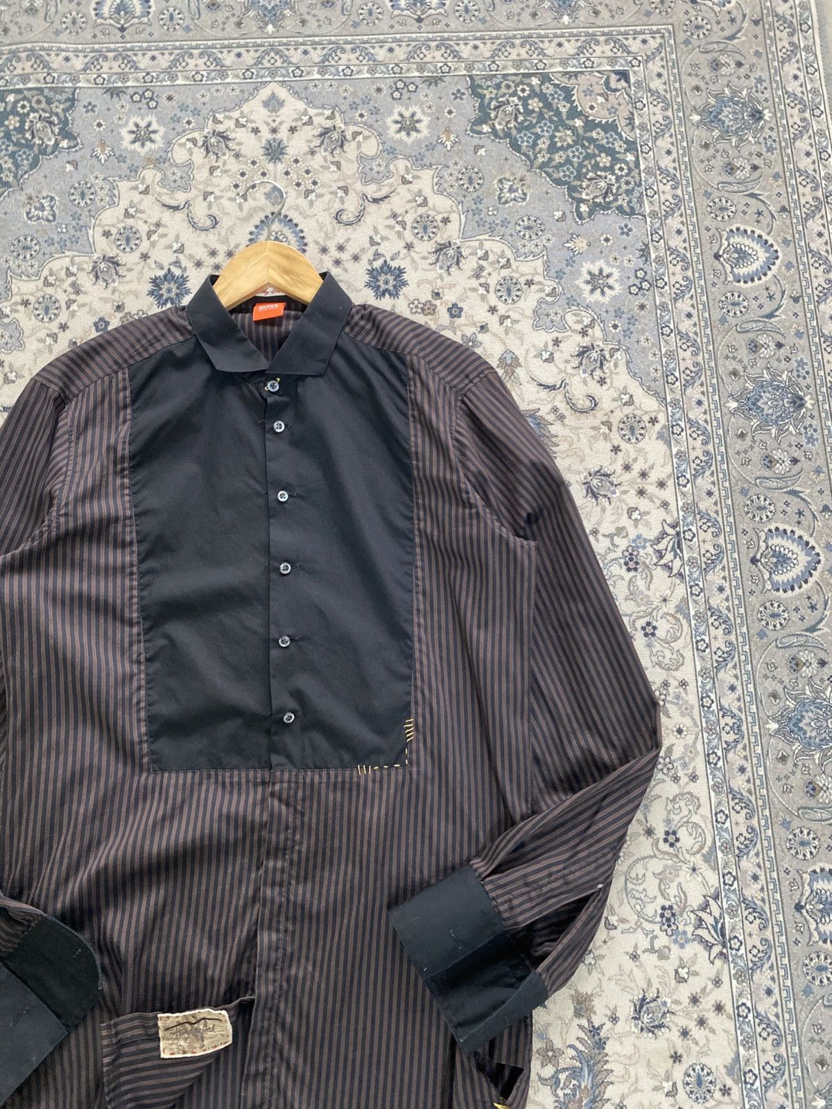 Hugo Boss HUGO BOSS HANDMADE LONGSLEEVE SHIRT DESIGNER Size US M / EU 48-50 / 2 - 2 Thumbnail