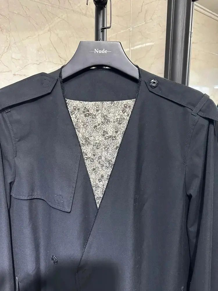 Number (N)ine Number Nine silk inner flower print cape Size US L / EU 52-54 / 3 - 6 Thumbnail