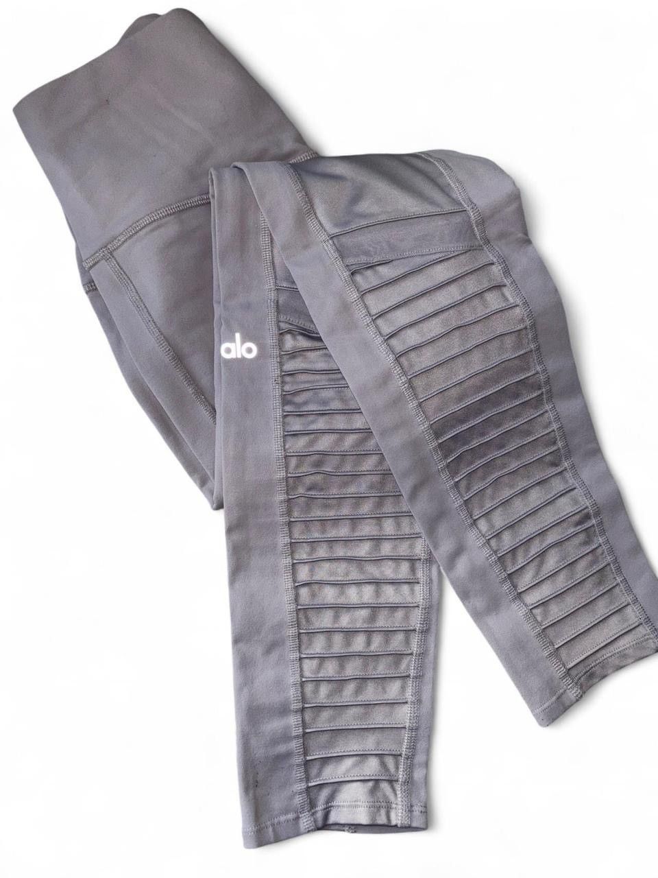 Alo × Alo Yoga Alo yoga motto leggings Size 32" / US 10 / IT 46 - 4 Thumbnail