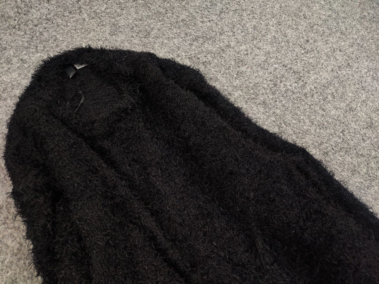 Japanese Brand Vintage 90's Japanese Mohair Black Style Fuzzy Sweater Y2K Size S / US 4 / IT 40 - 12 Thumbnail