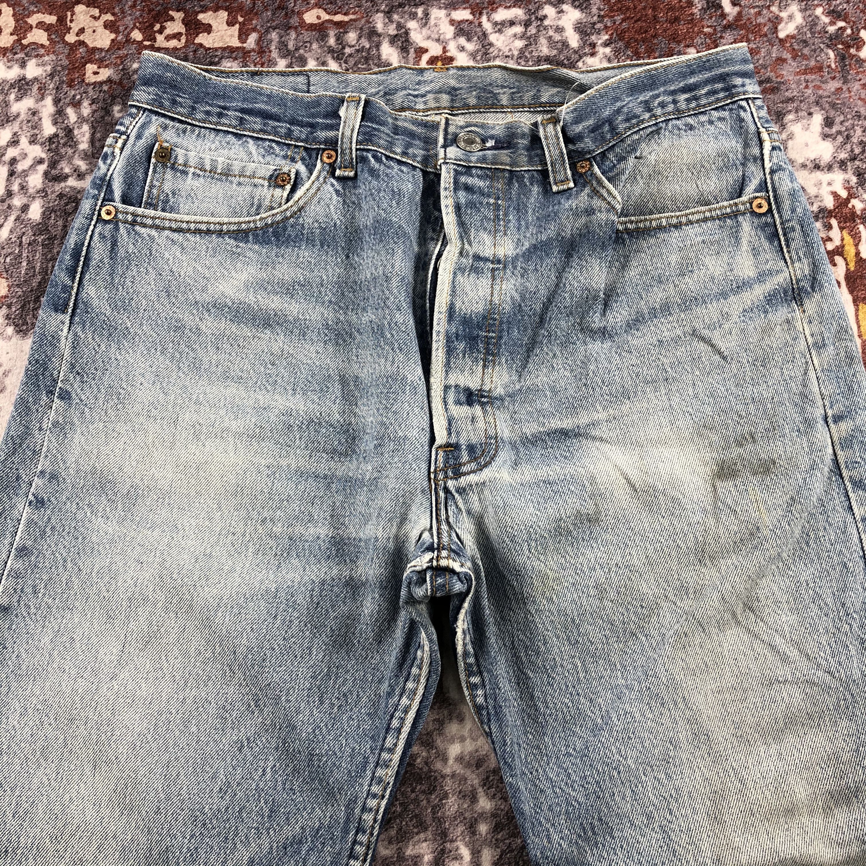 Levi's × Vintage Vintage 90s Blue Wash Levis 501 Jeans-JM2245 Size US 33 - 3 Thumbnail