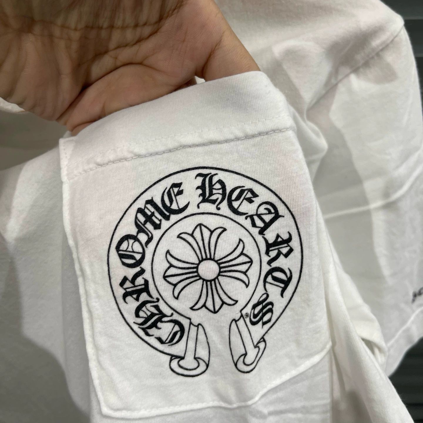 Chrome Hearts Chrome Hearts Back Cross SS Tee M Like New #11510 Size US M / EU 48-50 / 2 - 4 Thumbnail