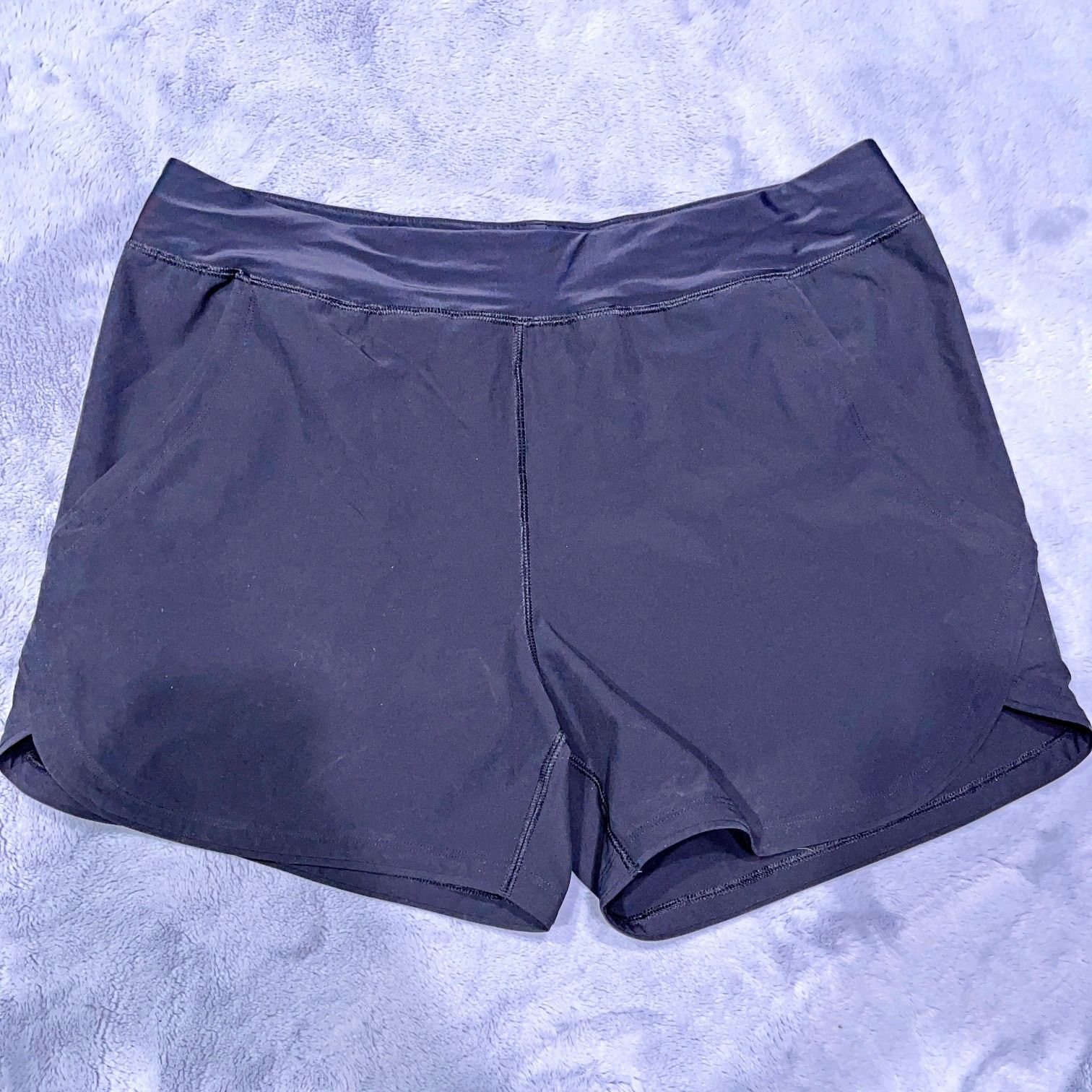 Lands' End Lands End Activewear Shorts Black High Rise Dolphin Plus 18 Size XXL / US 16-18 / IT 52-54 - 1 Thumbnail