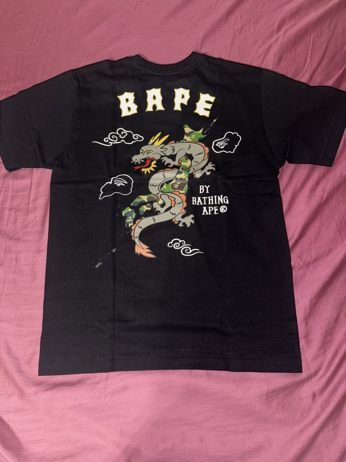 Bape BAPE SOUVENIR DRAGON TEE Size US S / EU 44-46 / 1 - 1 Thumbnail