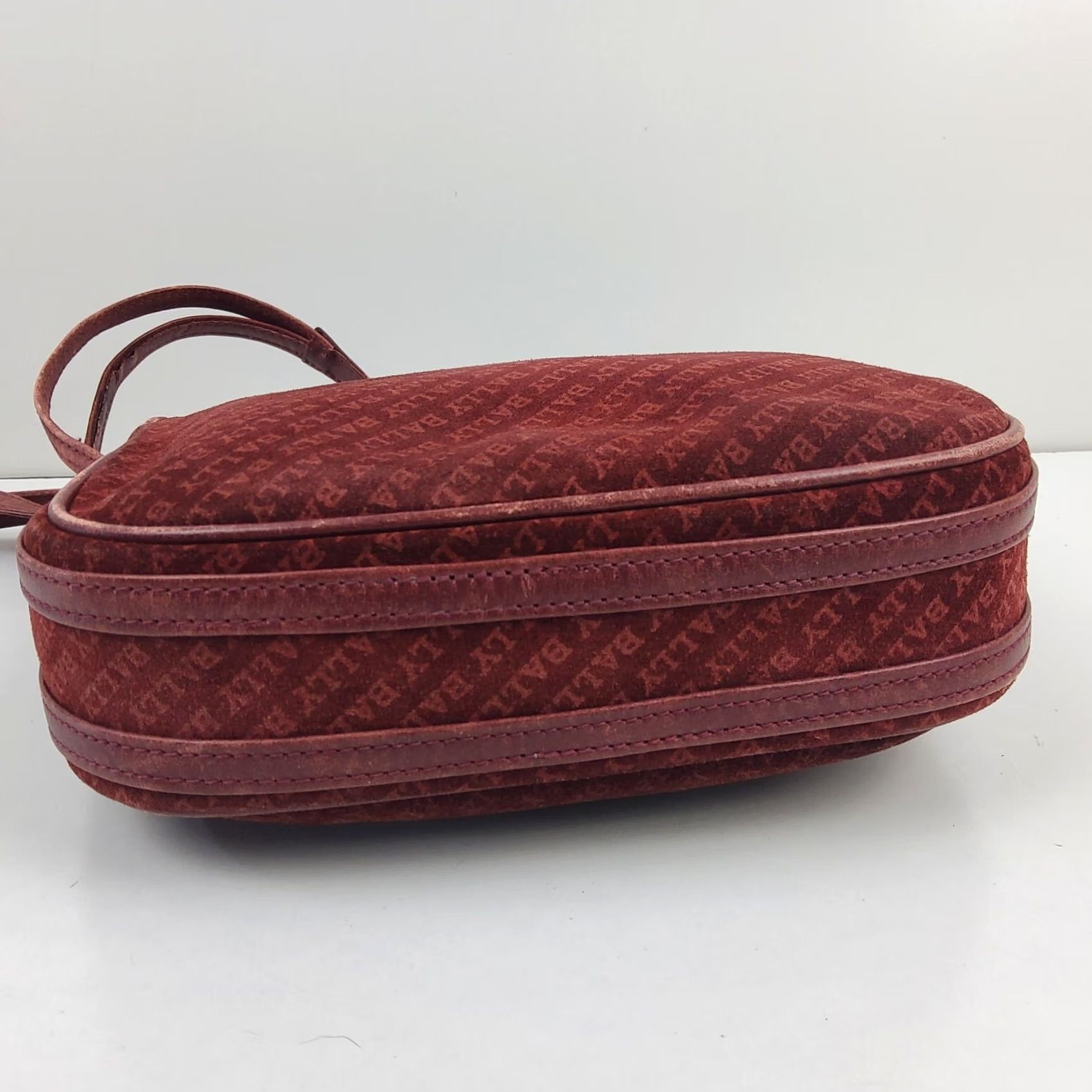 Bally VINTAGE Bally Signature Suede Shoulder Handbag Purse Bordeaux Women Small Bag Size ONE SIZE - 5 Thumbnail