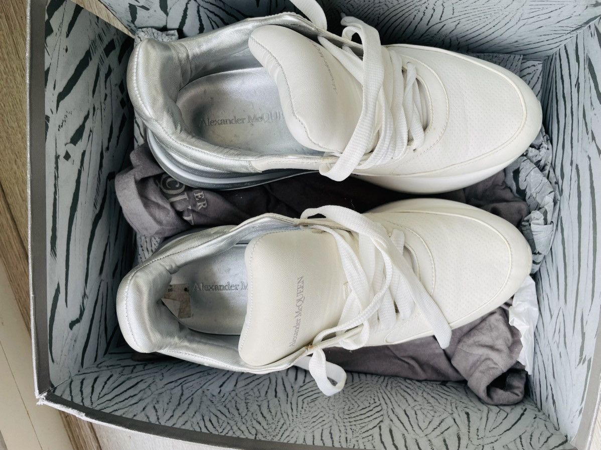 Alexander McQueen Alexander McQueen Size US 8.5 / EU 41-42 - 2 Thumbnail