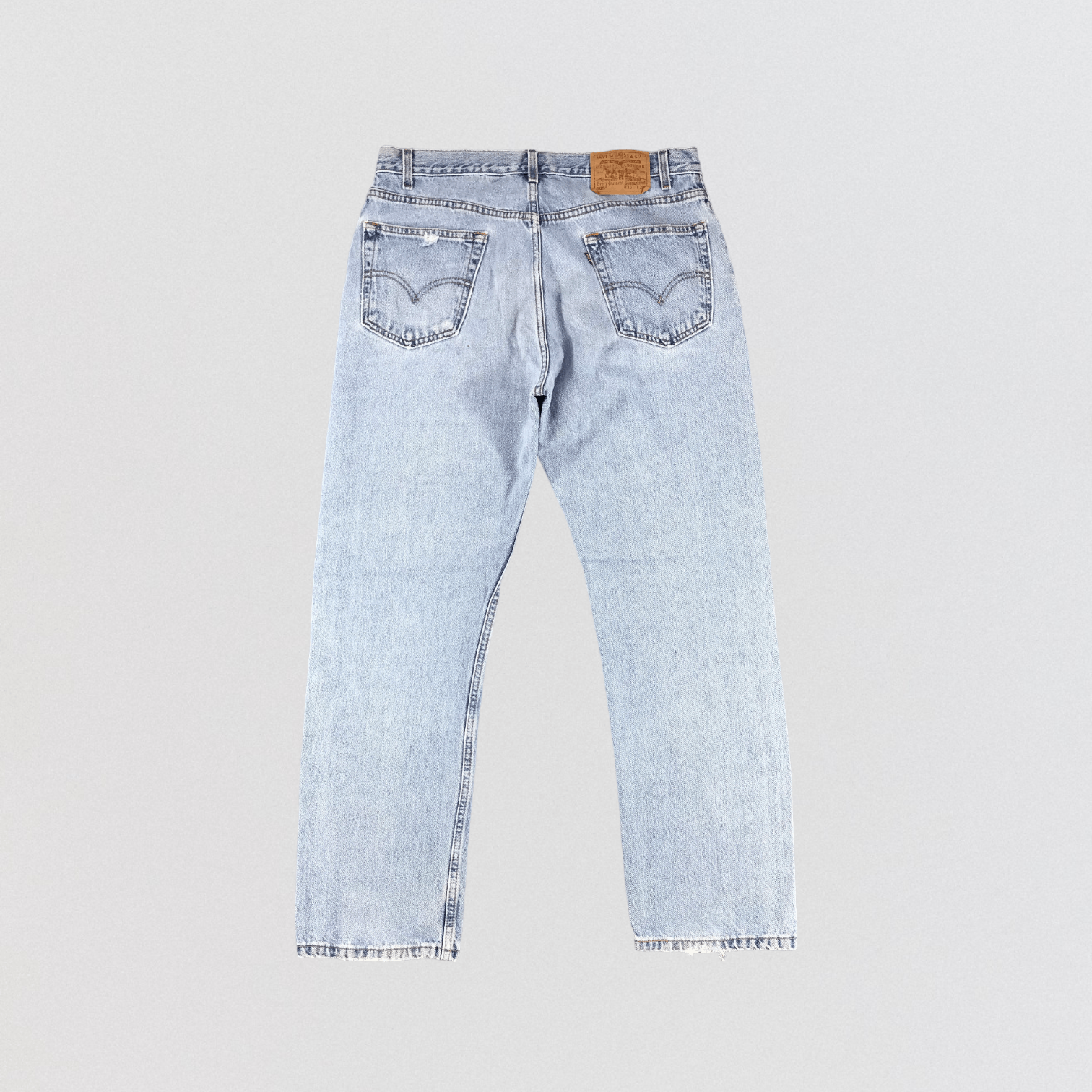 Levi's × Vintage Vintage 90s Light Wash Levis 505 Jeans-JM810 Size US 35 - 2 Thumbnail