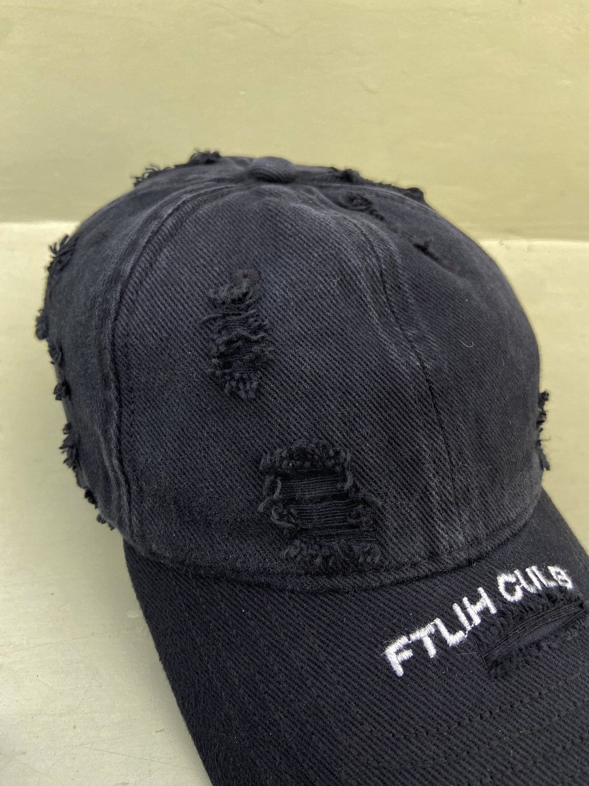 If Six Was Nine 2000s yi jia FTLIH CULB ditsetressed inspired kapital caps Size ONE SIZE - 4 Thumbnail