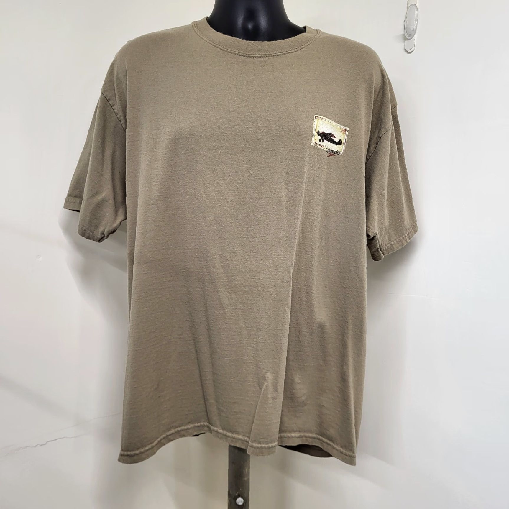 Speedo VINTAGE Speedo T-Shirt XL Mens Brown Airplane Beach Swimming Y2K Surf 2004 90s Graphic Print Short Sleeve Crew Neck Size US XL / EU 56 / 4 - 2 Thumbnail