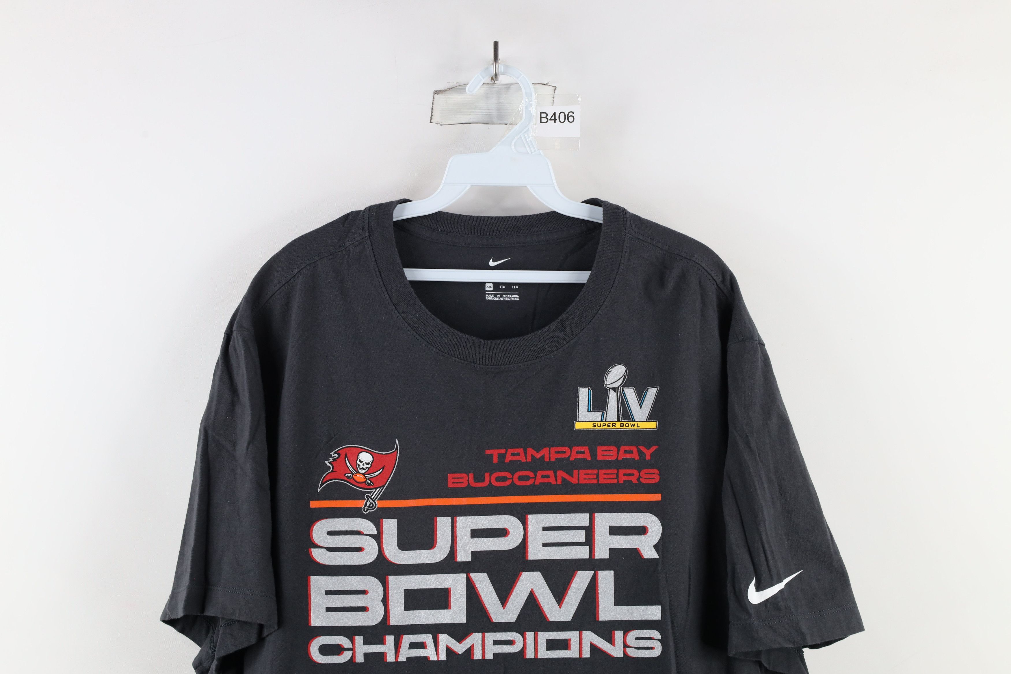 Nike × Vintage Nike Bowl LIV Champions Tampa Bay Buccaneers T-Shirt Gray Size US XXL / EU 58 / 5 - 2 Thumbnail