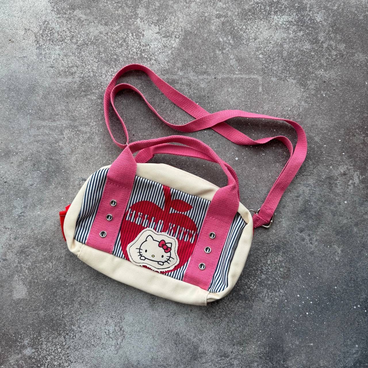 Vintage Hello Kitty 2000’s Aesthetic Vintage Y2K Mini Bag Size ONE SIZE - 2 Thumbnail