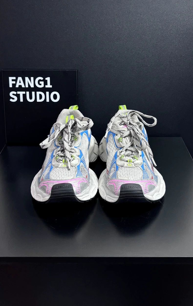 Balenciaga Balenciaga 3xl Rainbow Color White Red Blue Low-Top Sneaker Size US 10 / EU 43 - 2 Thumbnail