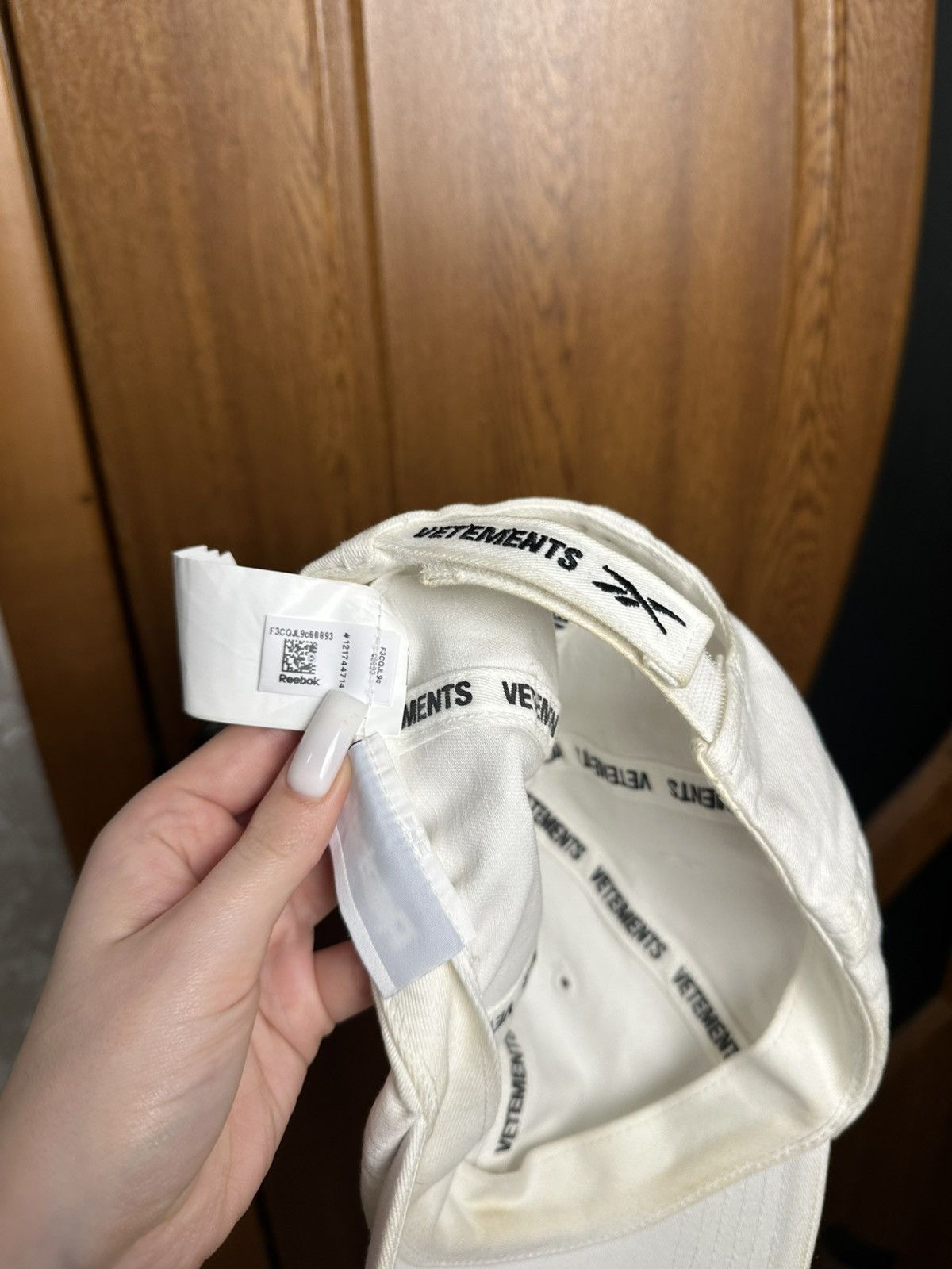 Reebok × Vetements Vetements × Reebok Metal Ring Pierce Eyelet Baseball Cap Size ONE SIZE - 16 Thumbnail