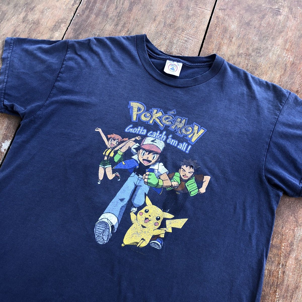 Anime Vintage 90s Pokemon Thrashed Faded Rare T Shirt Size US L / EU 52-54 / 3 - 1 Thumbnail