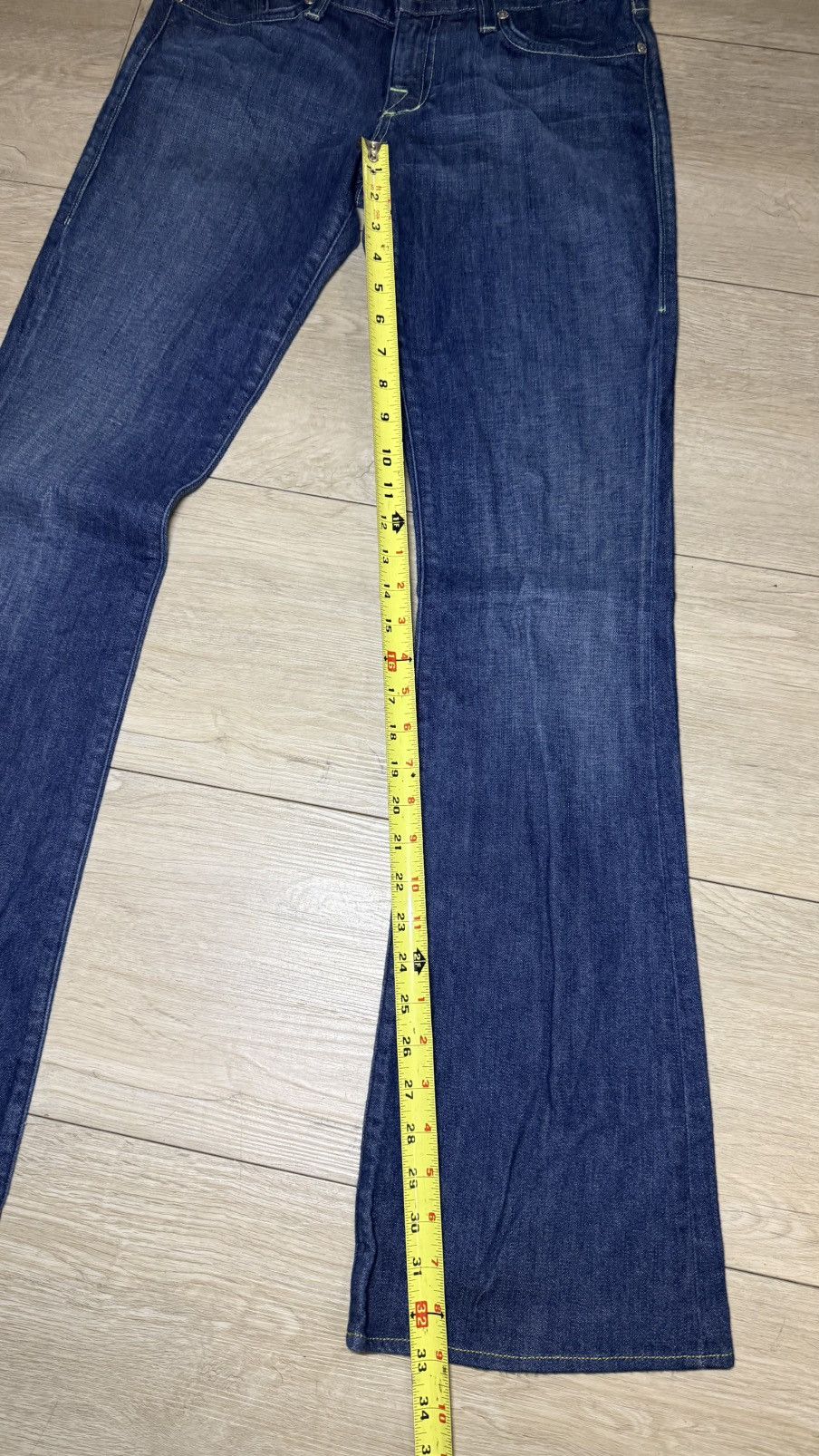 Rock & Republic Y2K 2000s Rock & Republic Kurt Embroidered Flared Denim Jean Size 28" / US 6 / IT 42 - 7 Thumbnail