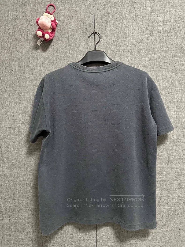 Louis Vuitton Louis Vuitton Dark print short sleeve T-shirt Size US M / EU 48-50 / 2 - 2 Thumbnail