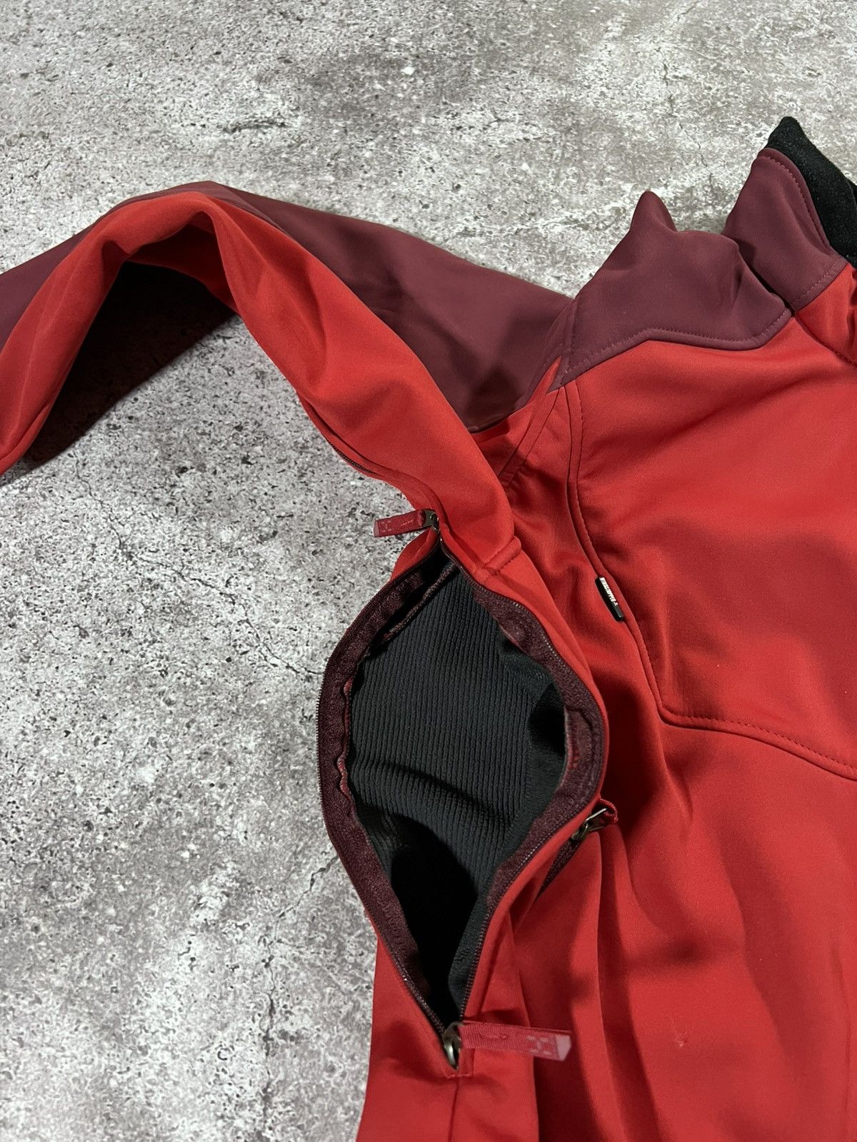 Haglofs Haglofs Outdoor Windstopper Softshell Jacket Size s Size US S / EU 44-46 / 1 - 6 Thumbnail