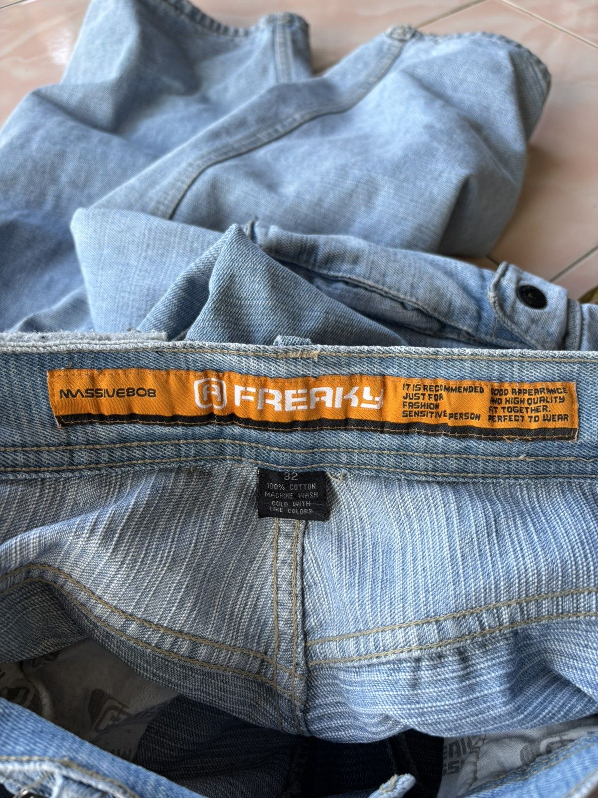 Japanese Brand Freaky Massive Bob Multipocket Baggy Denim Size US 30 / EU 46 - 11 Thumbnail