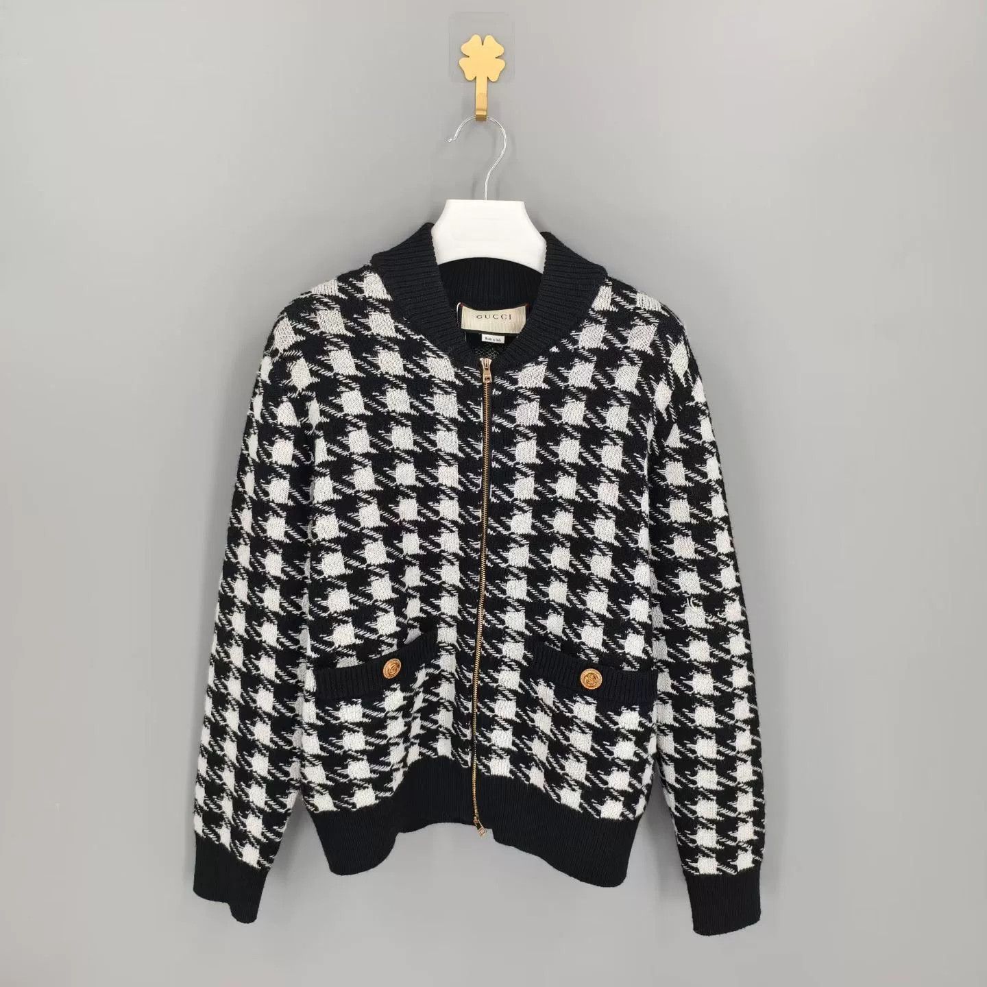 Gucci gucci black and white houndstooth knit jacket Size L / US 10 / IT 46 - 1 Thumbnail