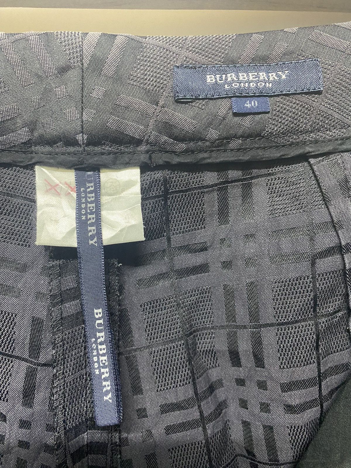 Burberry × Designer × Japanese Brand Burberry London Nova Check Pant Womens Trousers Size 30" / US 8 / IT 44 - 8 Thumbnail