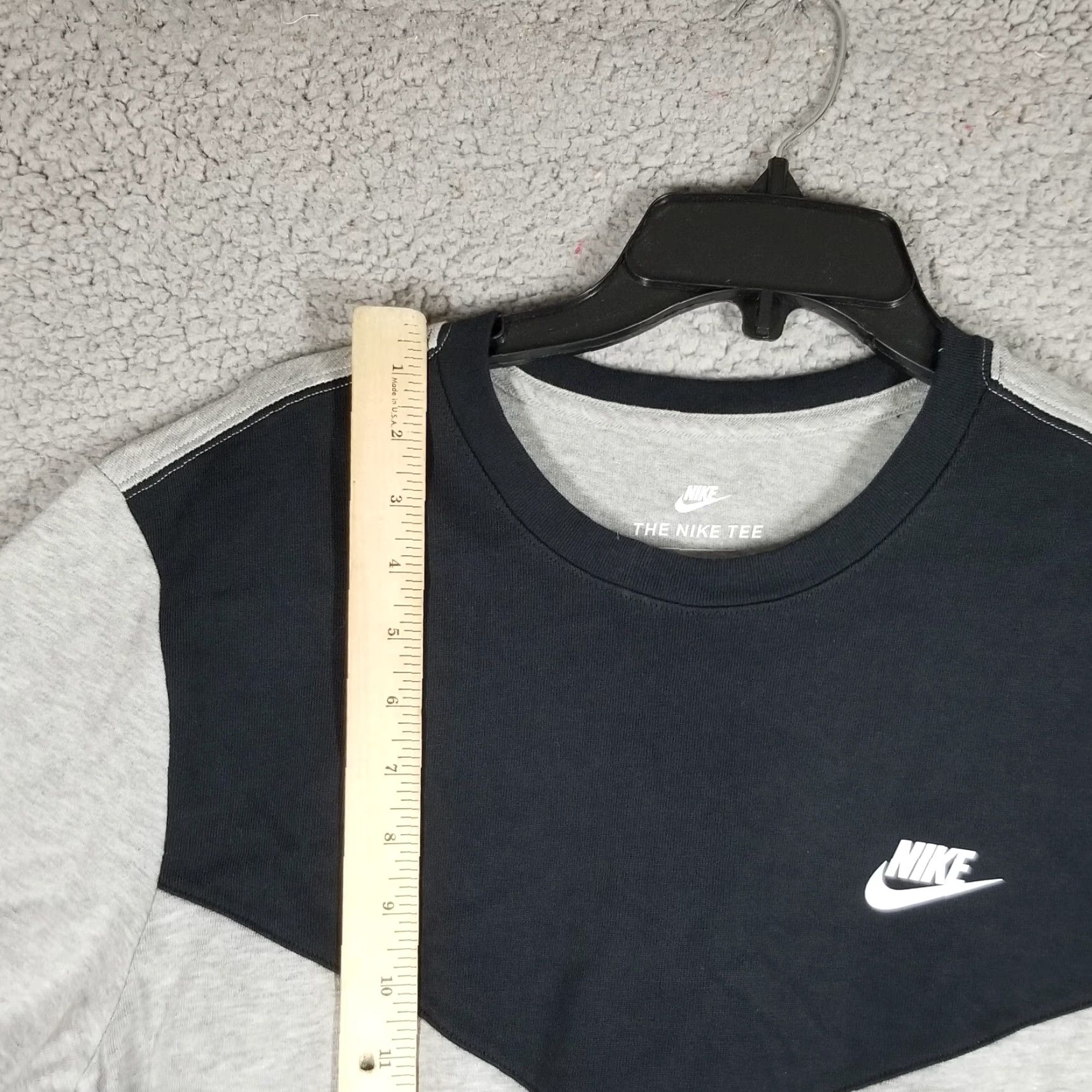Nike Nike Windrunner Mens T-Shirt Adult Medium Activewear Running Gym Black Gray Size US M / EU 48-50 / 2 - 4 Thumbnail