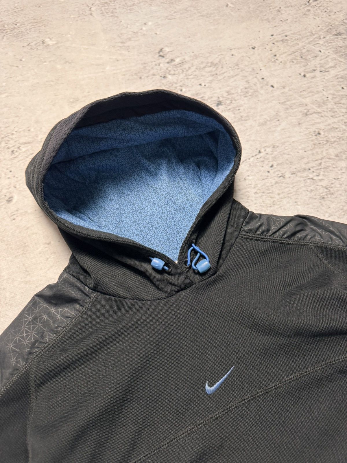 Nike × Vintage NIKE VINTAGE CENTER LOGO OVERSIZE BOXY HOODIE Size US M / EU 48-50 / 2 - 3 Thumbnail