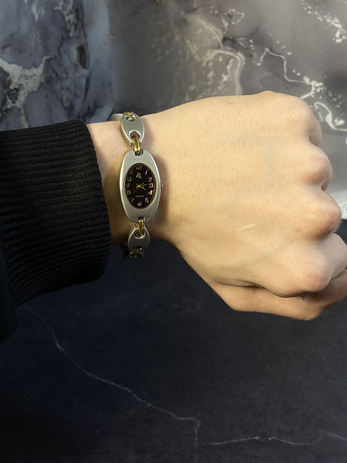 Jewelry x Vintage Chic Quartz Oval Steel Chain Watch in Silver, Men's