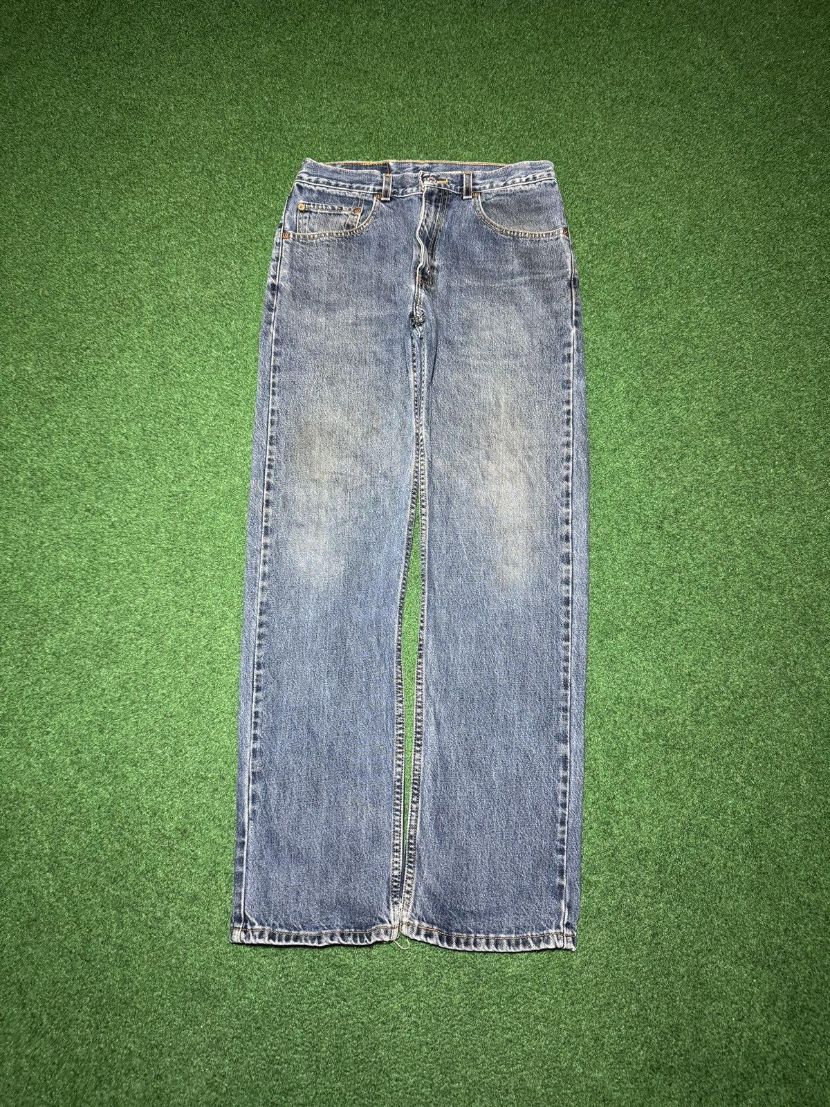 Levi's Vintage Clothing Levis 505 Vintage 90s 32x32 Straight Leg Medium Wash Jeans Size US 32 / EU 48 - 3 Thumbnail