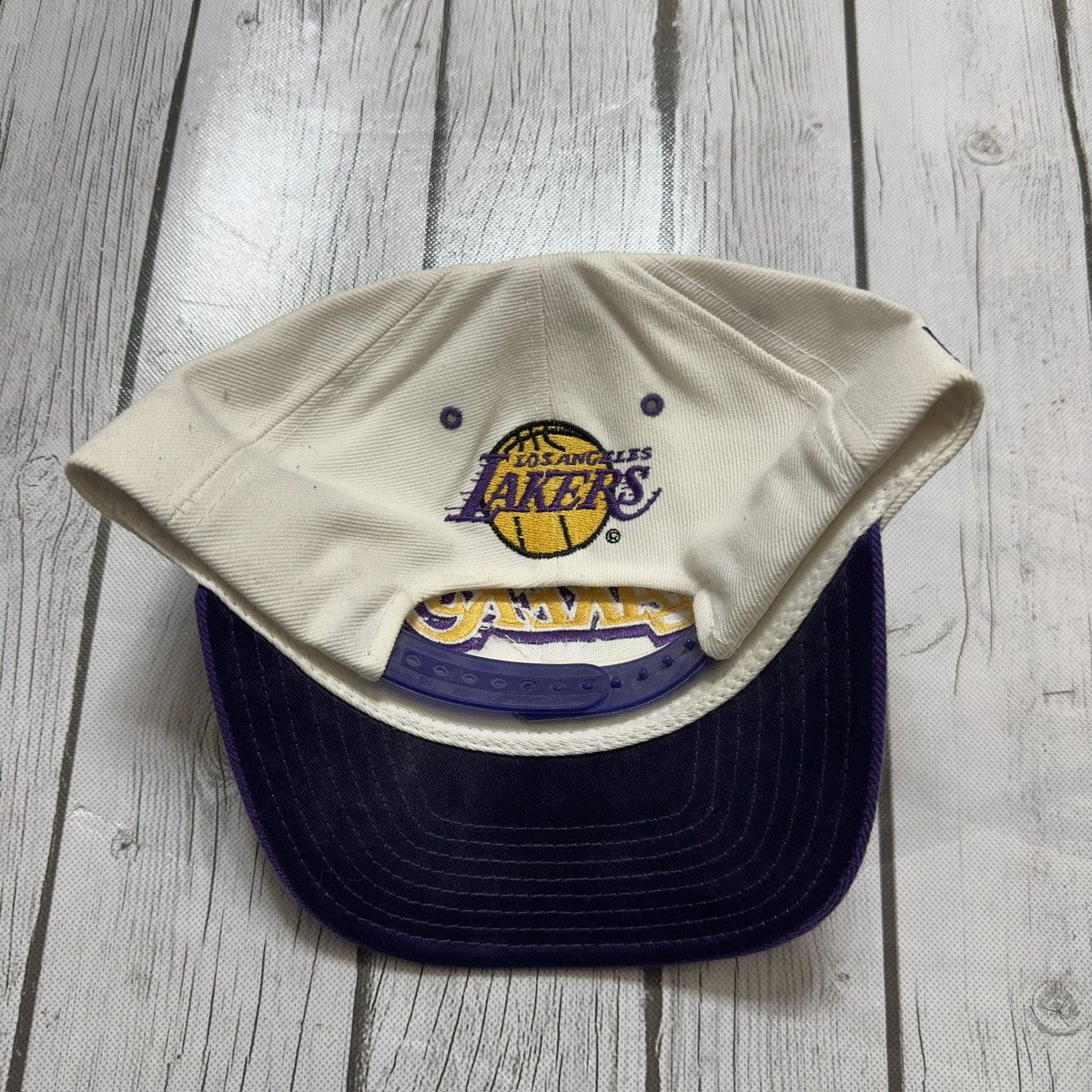 NBA × Pro Player × Vintage Vintage Los Angeles Lakers hat Size ONE SIZE - 4 Thumbnail