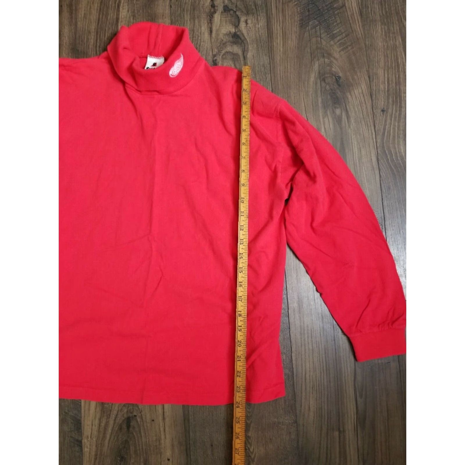 Riddell VINTAGE Riddell Detriot Red Wings Turtle Neck Shirt Mens Large Long Sleeve Red 100% Cotton Football Retro Size US L / EU 52-54 / 3 - 4 Thumbnail