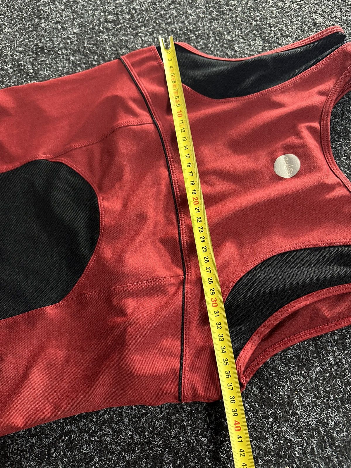Oakley × Vintage 🚨Oakley Woman Tank Top OUTDOOR SPORT Y2K red size L Size L / US 10 / IT 46 - 14 Thumbnail