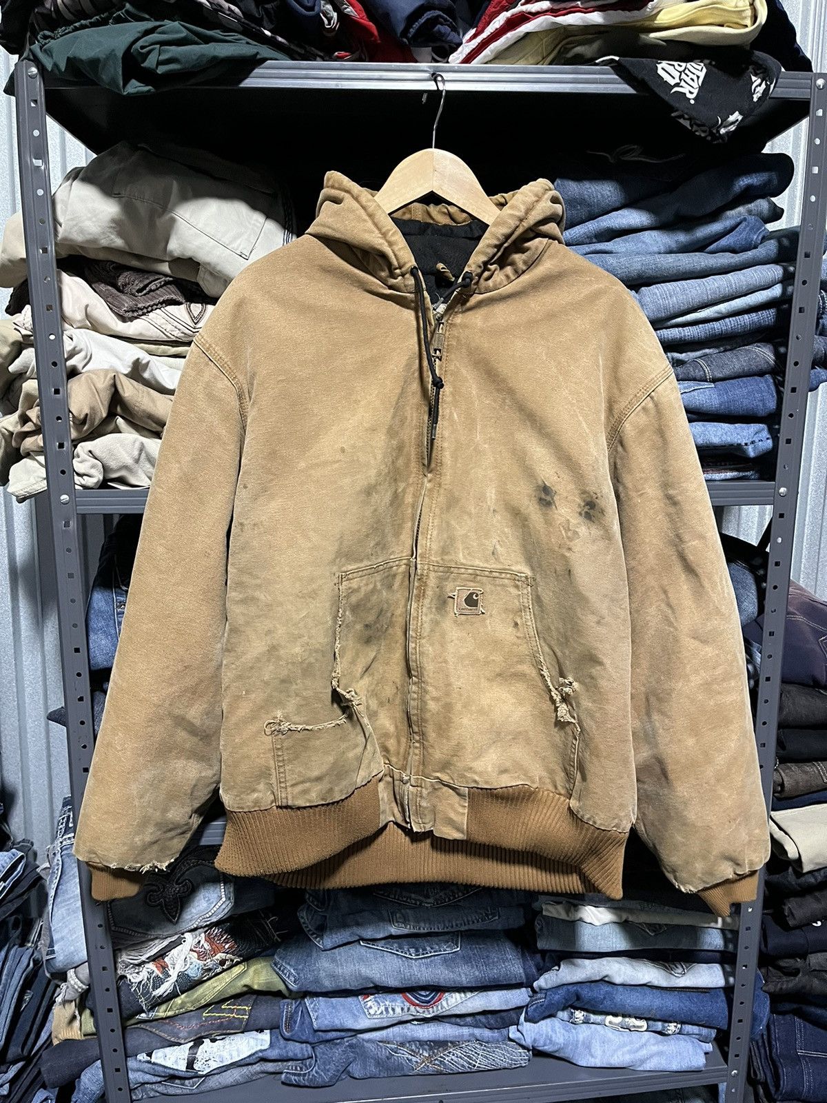 Carhartt × Vintage Crazy Vintage Thrashed Carhartt Hooded Jacket Faded Workwear Size US XL / EU 56 / 4 - 3 Thumbnail