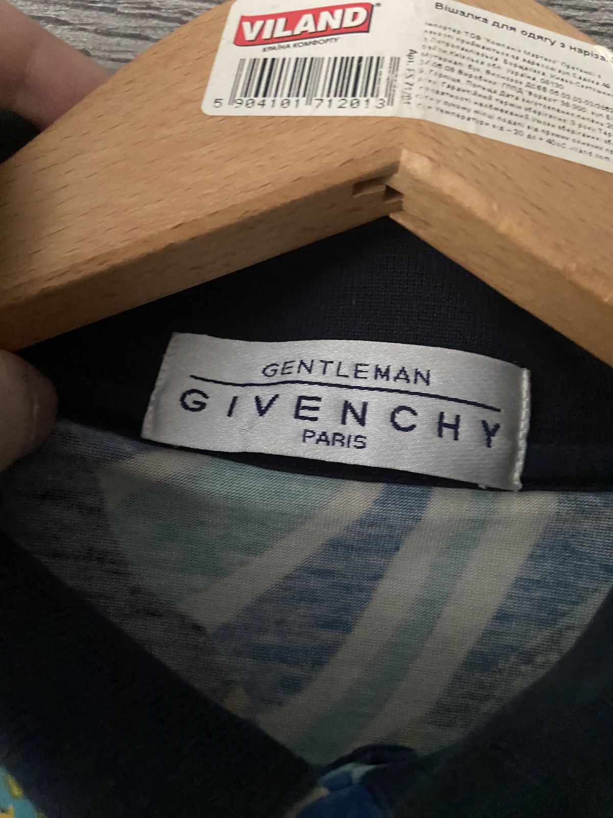 Givenchy Vintage Givenchy Gentleman All Over Print Polo Shirt Size US L / EU 52-54 / 3 - 14 Thumbnail