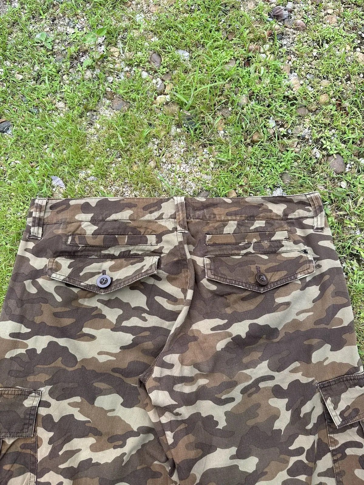 Japanese Brand MALA VITA JAPAN CAMOUFLAGE UTILITY CARGO TACTICAL PANTS Size US 34 / EU 50 - 11 Thumbnail
