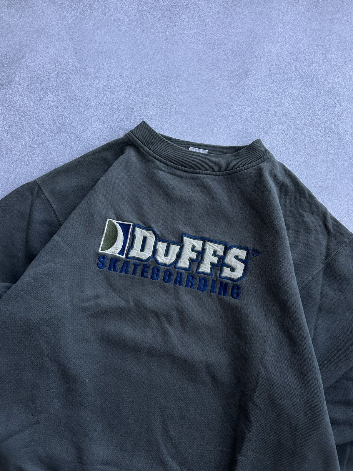 Vintage VTG Duffs Skateboarding 90s Big Logo Streetwear Sweatshirt Size US M / EU 48-50 / 2 - 6 Thumbnail