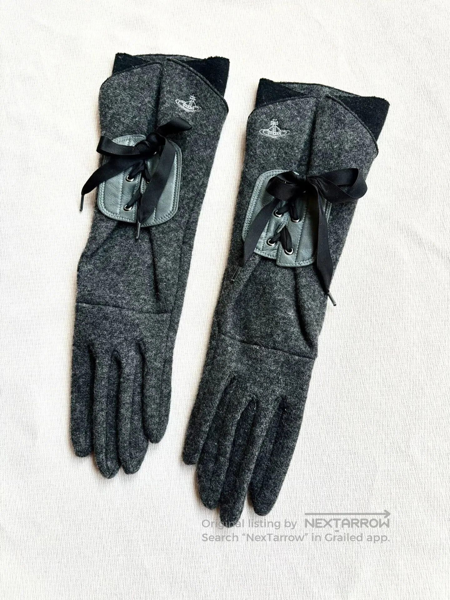 Vivienne Westwood Vivienne Westwood Long Saturn Gloves. Size ONE SIZE - 2 Thumbnail