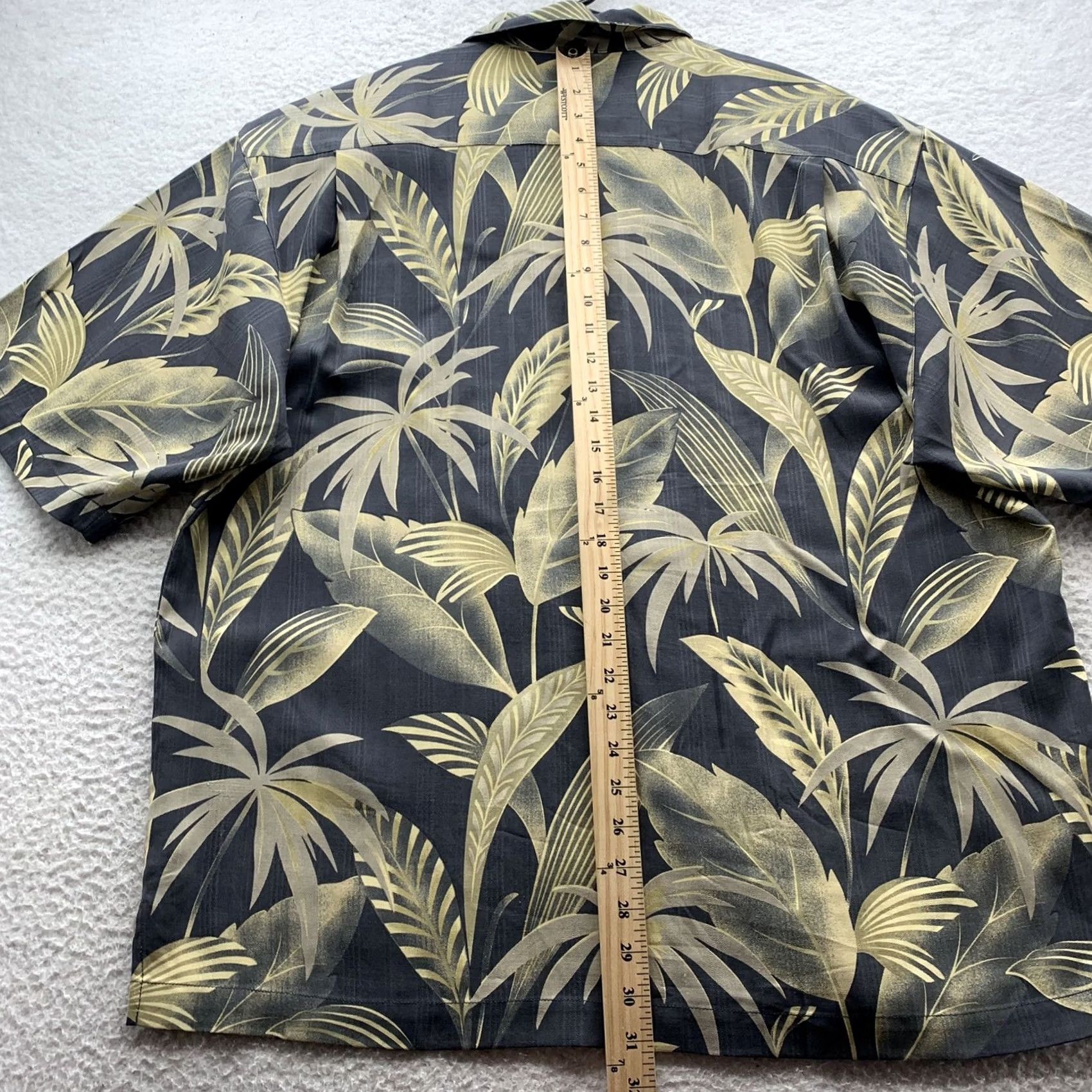 Tommy Bahama Tommy Bahama Hawaiian Shirt Mens XL X-Large Silk Floral Palms Tropical Beach Dad Shirt Size US XL / EU 56 / 4 - 5 Thumbnail