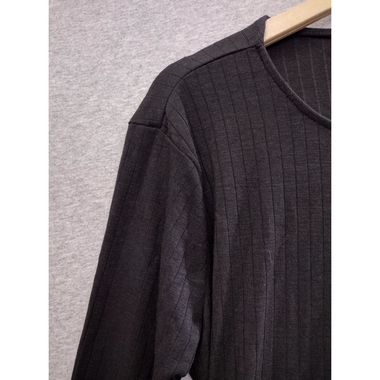 Vintage Wild Fable Dress Womens Black Long Sleeve Ribbed Midi Cut Out Back Size L Size L / US 10 / IT 46 - 7 Thumbnail