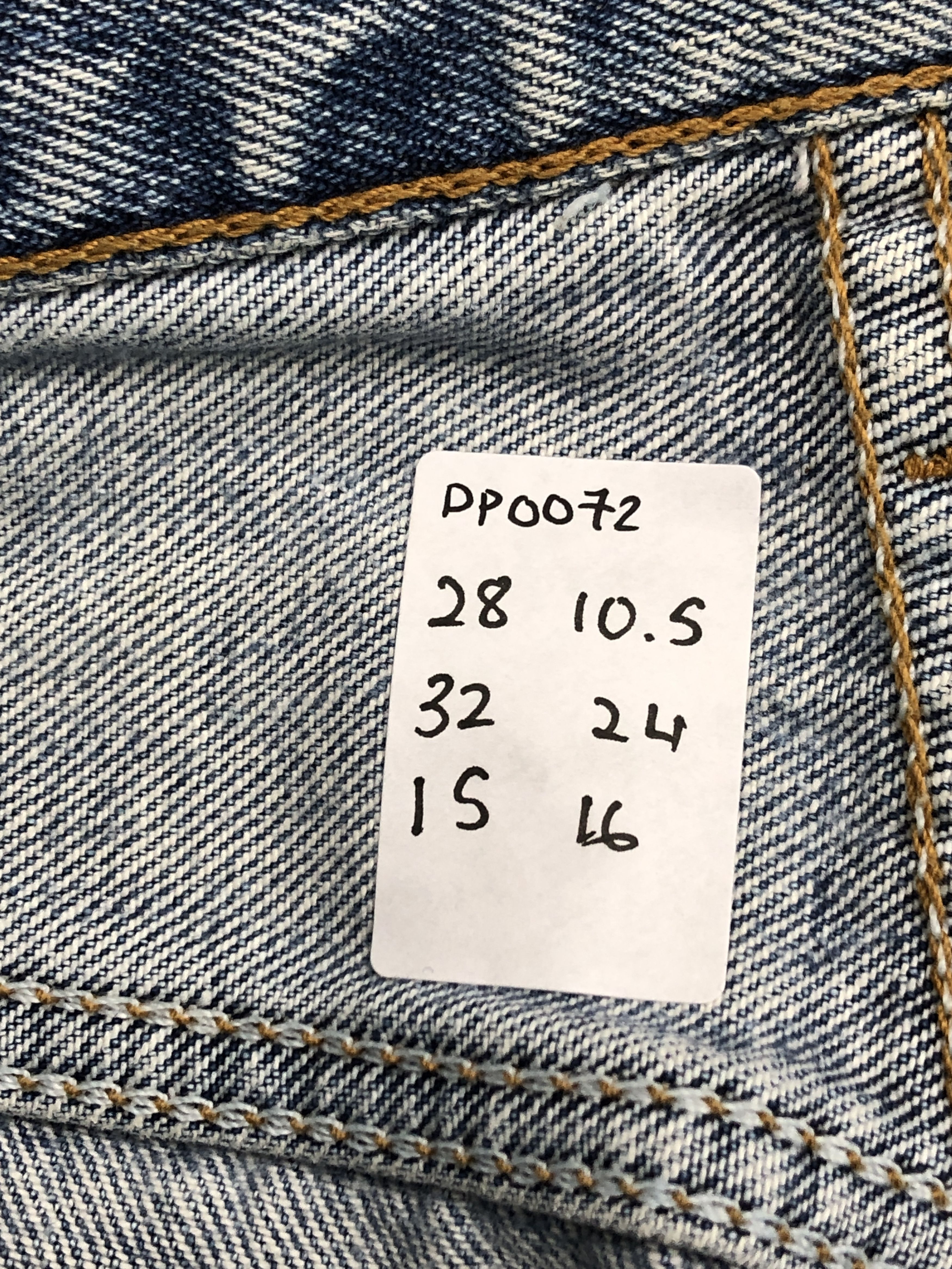 Levi's × Vintage Disressed Vintage Levis 501 Faded Blue Jeans Size US 28 / EU 44 - 16 Thumbnail