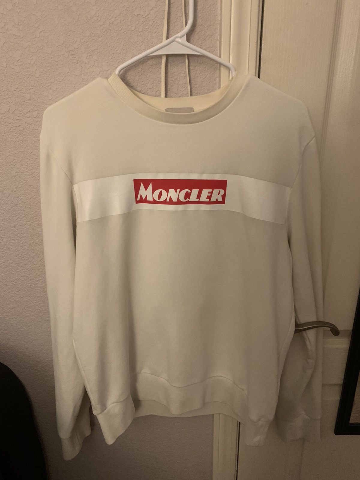 Moncler Moncler Box Logo Crewneck Size US M / EU 48-50 / 2 - 2 Thumbnail