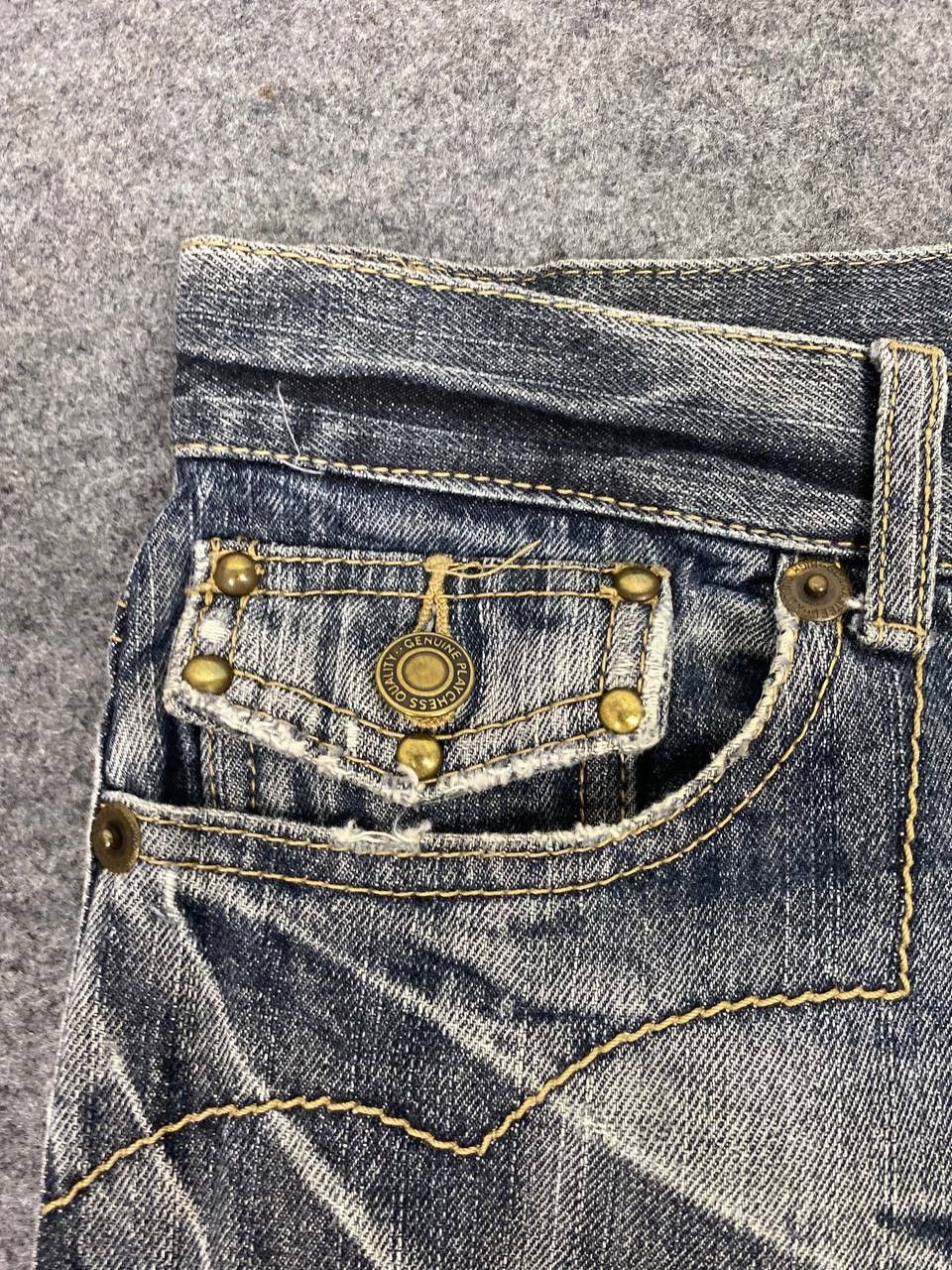 Japanese Brand vintage japanese brands distressed denim nice design Size US 35 - 11 Thumbnail