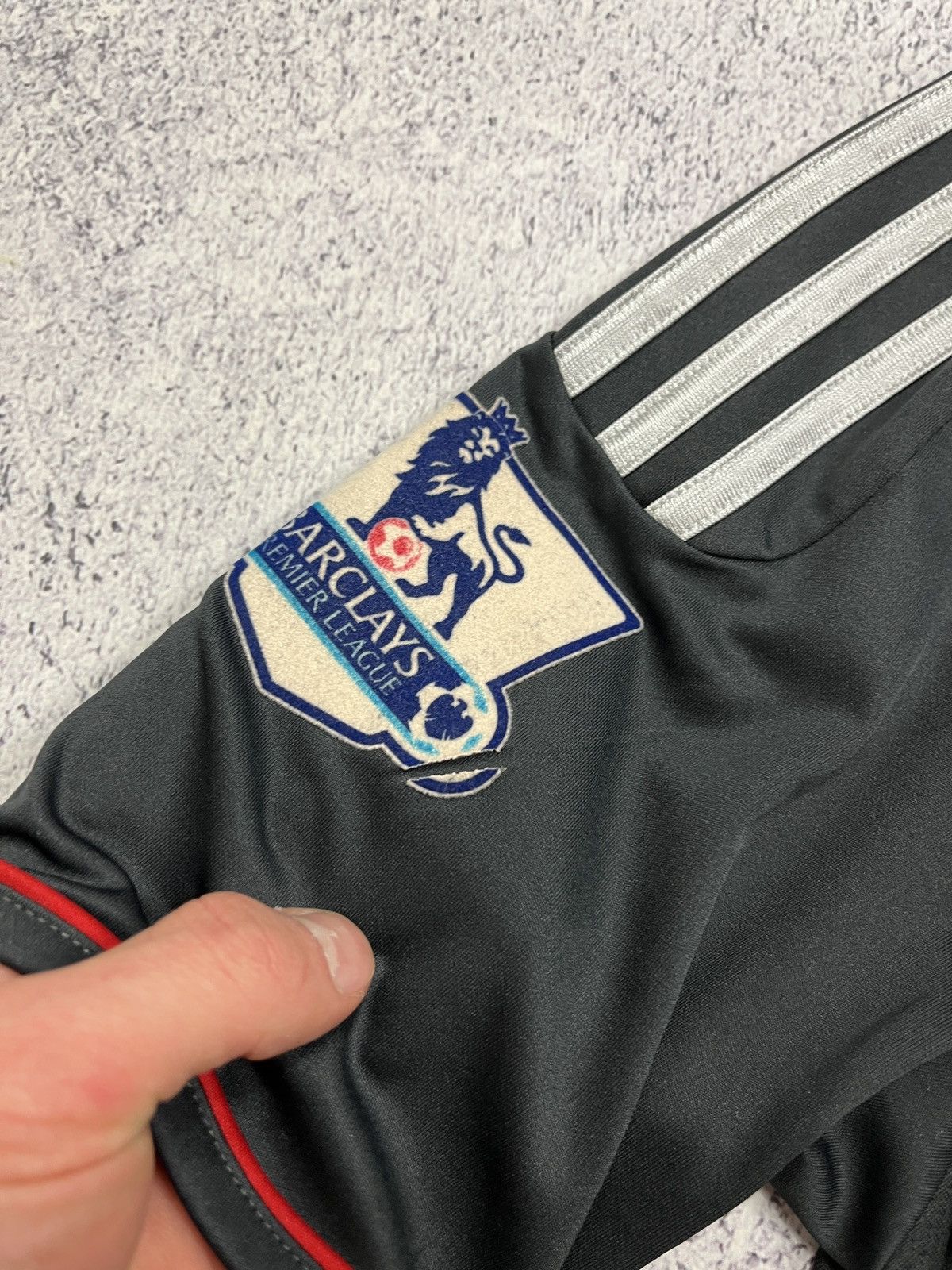 Adidas Adidas Liverpool 2011/12 Away Soccer Jersey Football Shirt Size US S / EU 44-46 / 1 - 12 Thumbnail